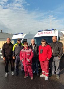 В ГУЗ «ГГССМП» 30.09.2025 в кабинете главного врача состоялась встреча трудового коллектива скорой медицинской помощи и работников ГАУ «Гомельская городская автобаза организаций здравоохранения» со старшим инспектором дорожно-патрульной службы